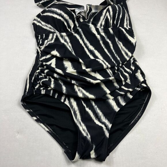 DKNY One Piece Ruffled Bathing Suit Zebra Print Padded Swimsuit Beach Size 12 - Picture 2 of 12